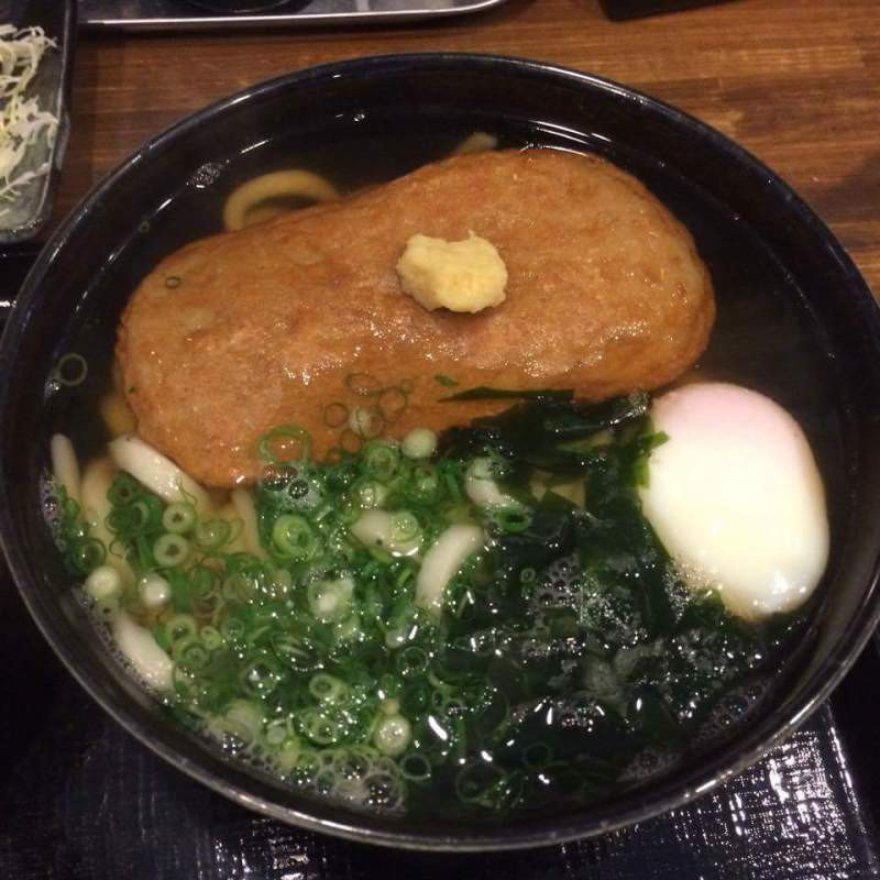 揚げたてジャコ天うどん(うどん家あぶく )