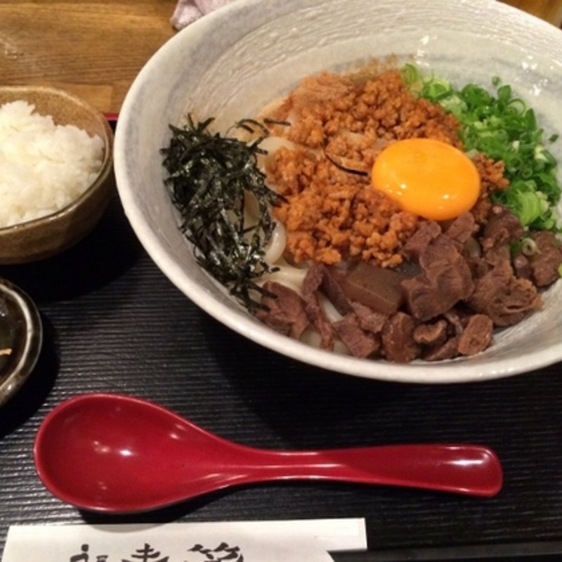 牛すじまぜ麺(うどん居酒屋 麦笑)