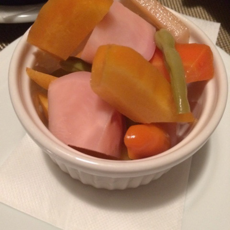 ピクルス盛り合わせ(ウナボルタ （Una Volta）)