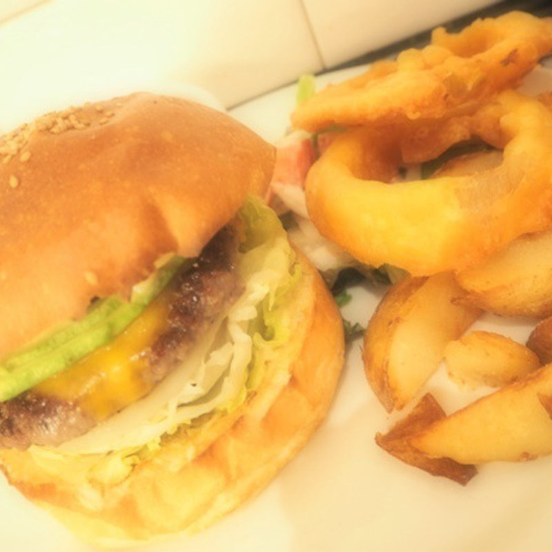 アボカドチーズバーガーセット(エーエス クラシックス ダイナー ROPPONGI HILLS)