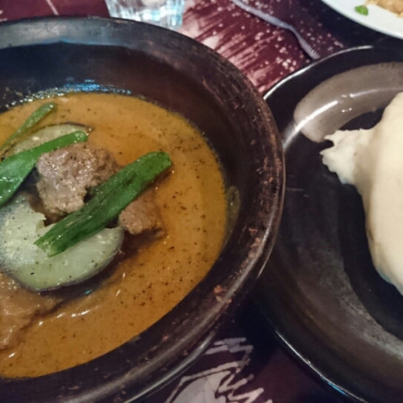 ラム肉のシチュー(エコ ロロニョン)