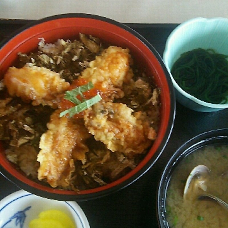 かき弁天島丼(厚岸味覚ターミナル コンキリエ  )