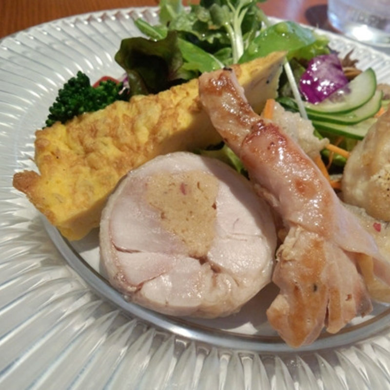 前菜(エノテカ・オルモ・デル・カウカソ （ENOTECA Olumo del Caucaso）)