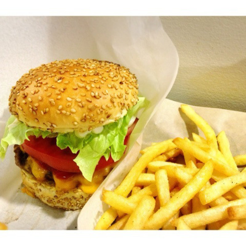 エルエスバーガーセット(エル・エス バーガー （L・S BURGER）)