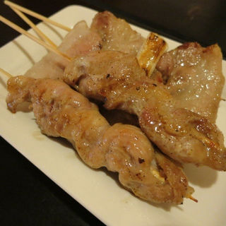 サチク赤豚串焼き1本(えん )