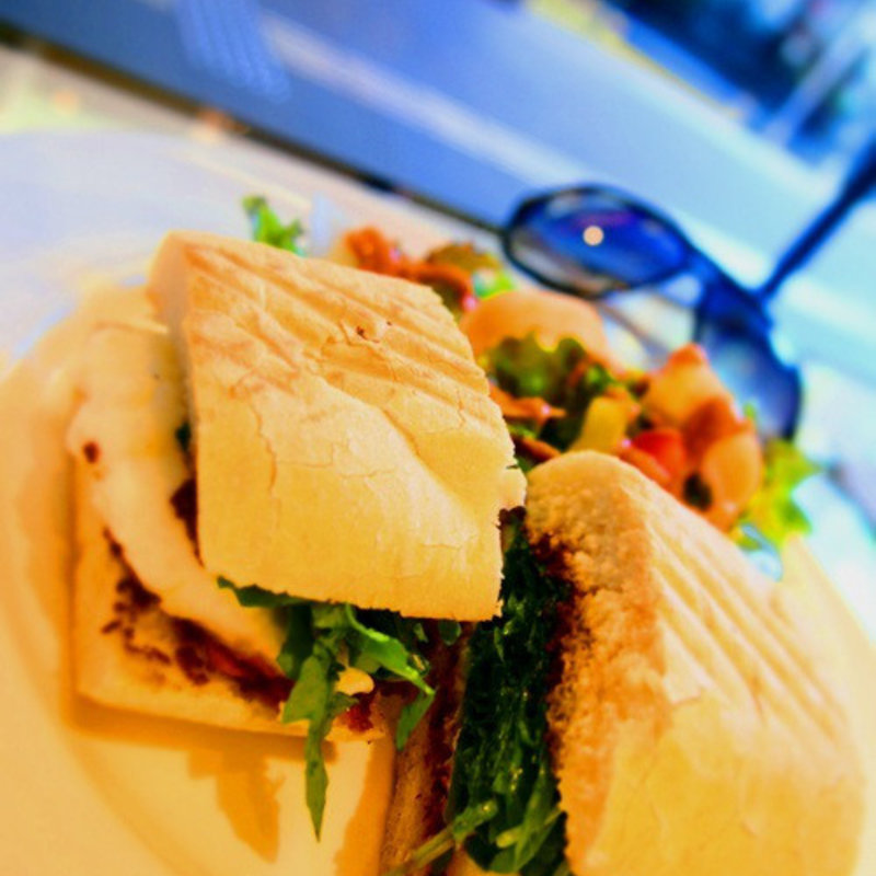 パニーニランチ(エンポリオ アルマーニ カフェ （EMPORIO ARMANI CAFFE）)