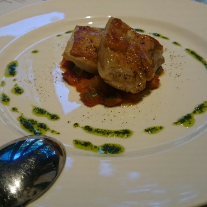 低温調理の鶏肉のソテー(エンポリオ アルマーニ カフェ （EMPORIO ARMANI CAFFE）)