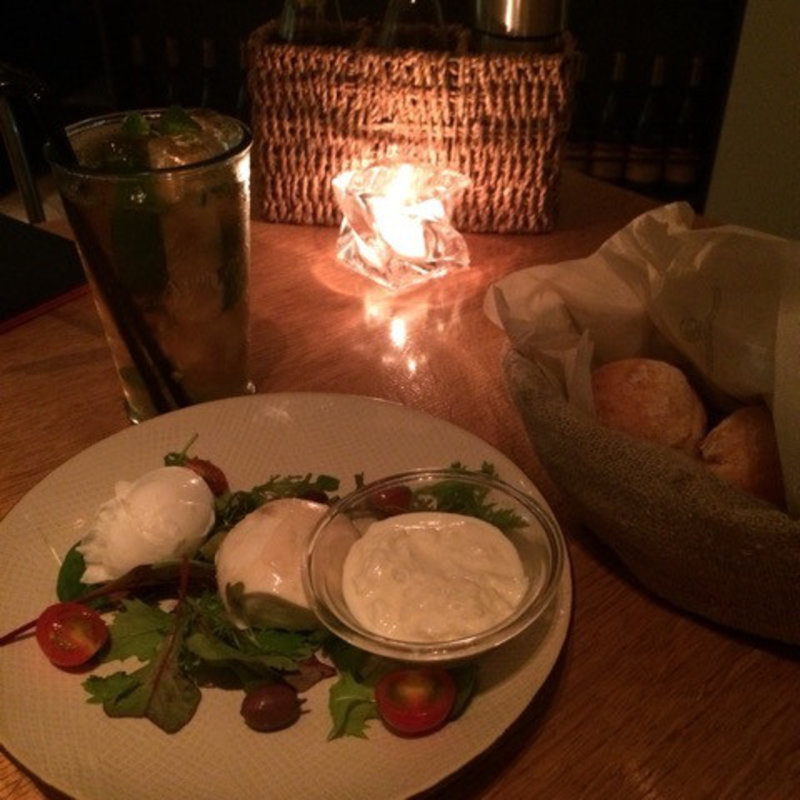 3種の水牛モッツァレラ(オービカ モッツァレラバー 六本木ヒルズ店 （OBIKA MOZZARELLA BAR）)