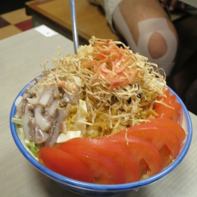 イカ墨ガーリック(おかめ 総本店)