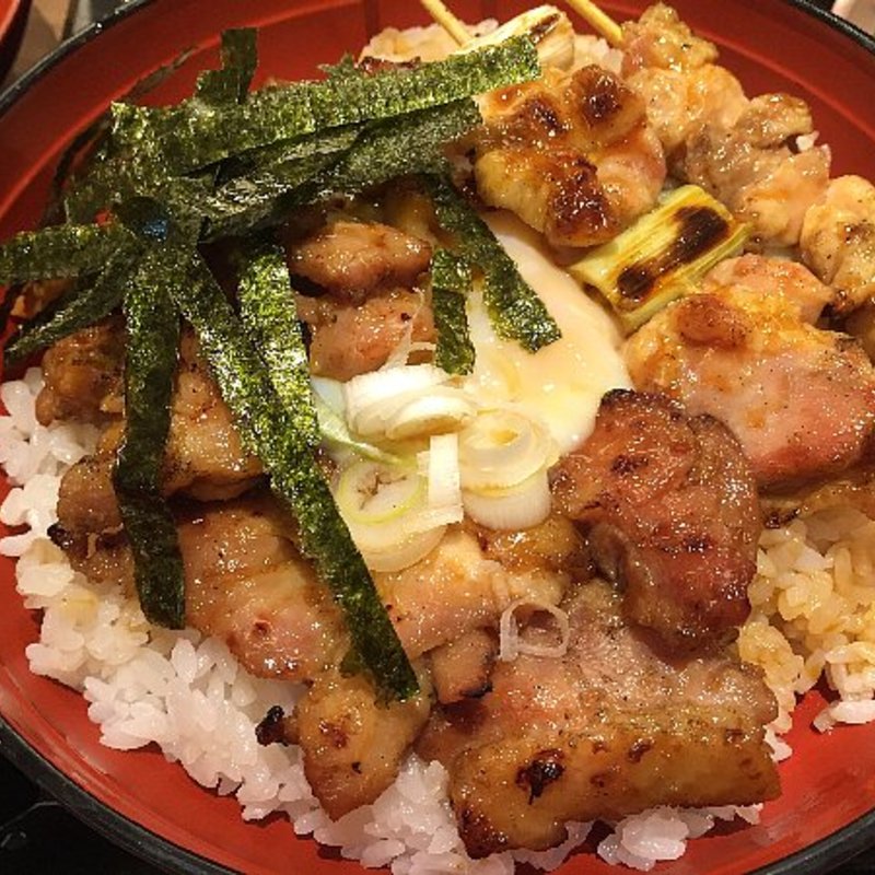 軍鶏屋丼(おかめ )