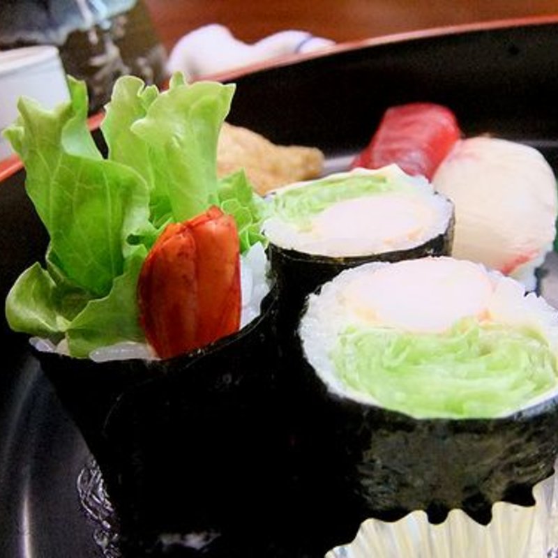 レタス巻(おかめ寿司)