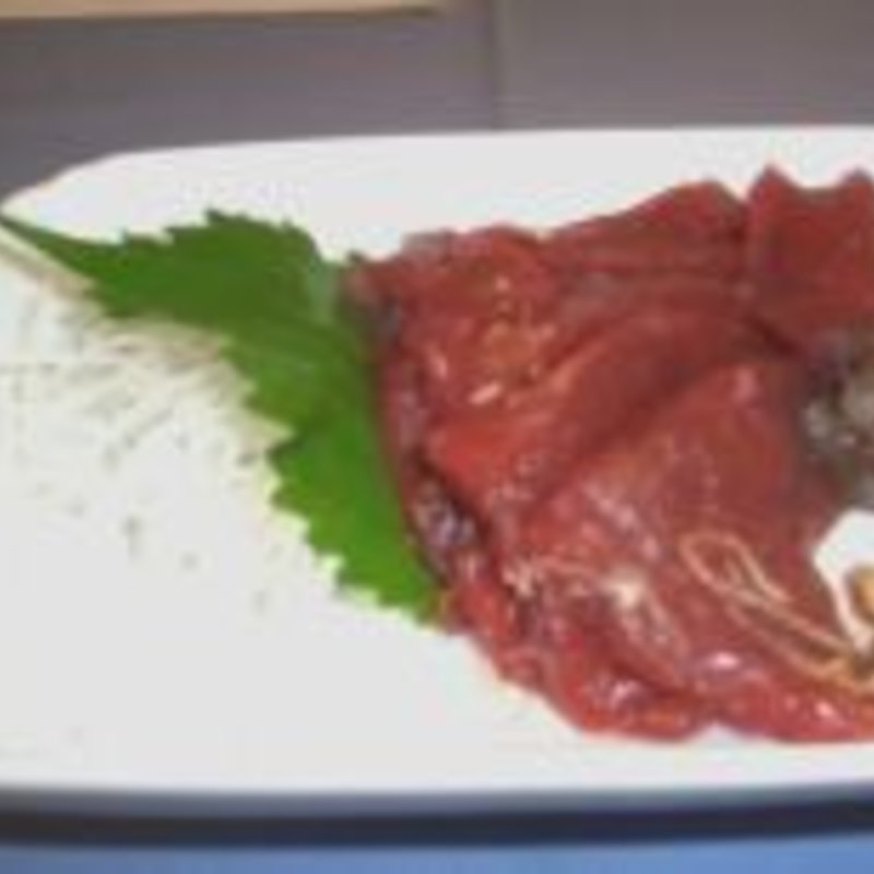 生クジラ刺し(おきよ)