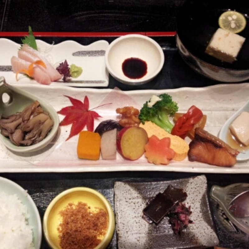 旬菜弁当(おくどさん 小柴)