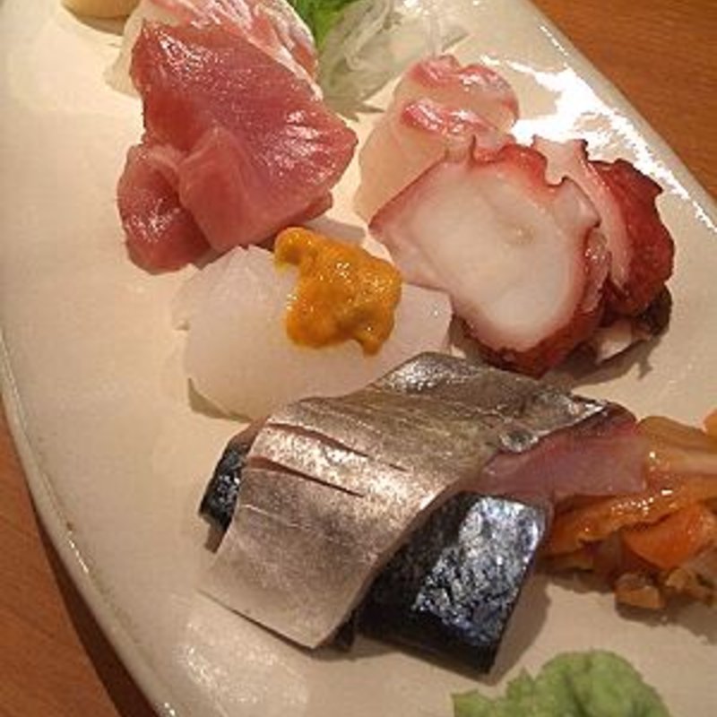 刺身の盛り合わせ(おく村)