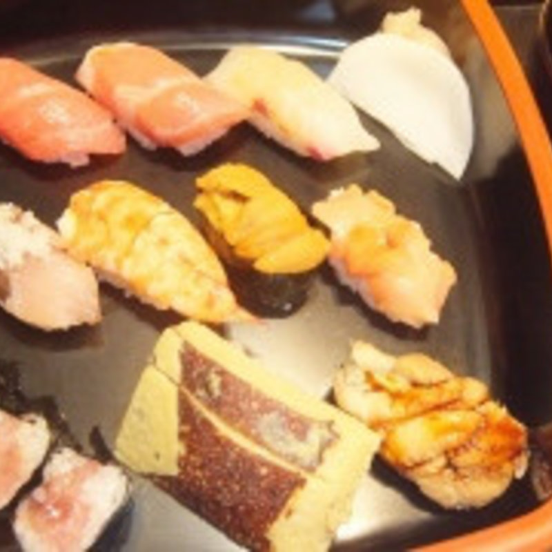 にぎり(おけい寿司)