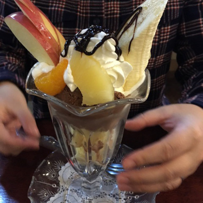 チョコレートパフェ(おしるこ喫茶船橋舎 )