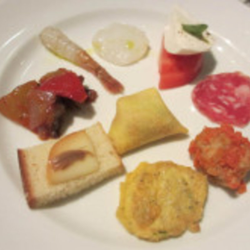 前菜の盛り合わせ(オステリア・トット)