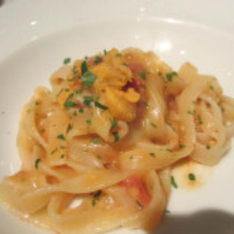 北海道産生ウニとフレッシュトマトのタリアテッレ(オステリア・トット)