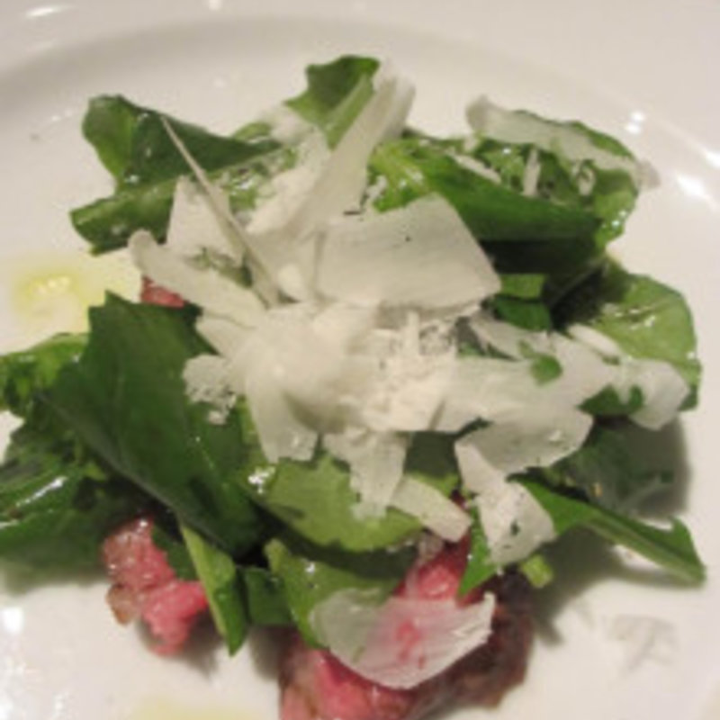 米沢牛のタリアータ(オステリア・トット)