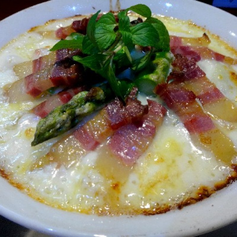 クリーミーポテトグラタン(ベーコン入)(おだい処近次)