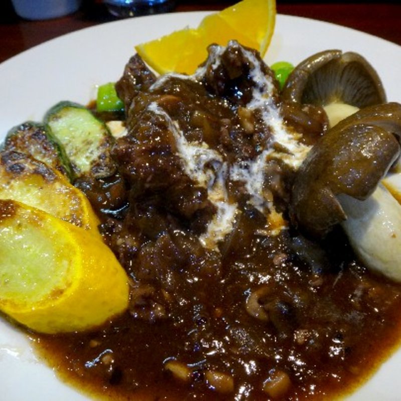 牛リブフィンガー赤ワイン煮込み(おだい処近次)