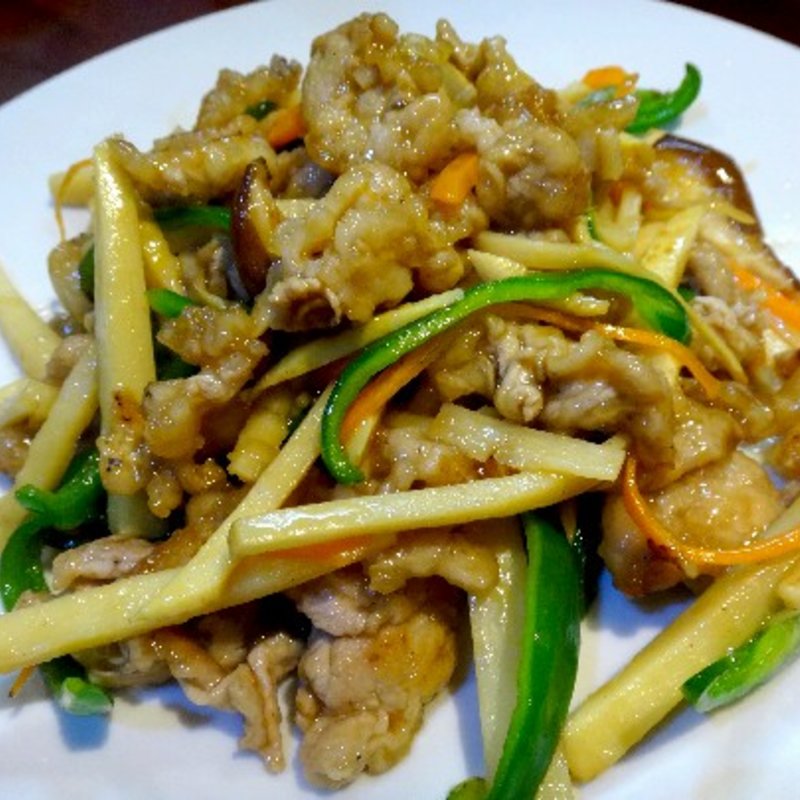 豚肉とたけのこの炒めもの(おだい処近次)