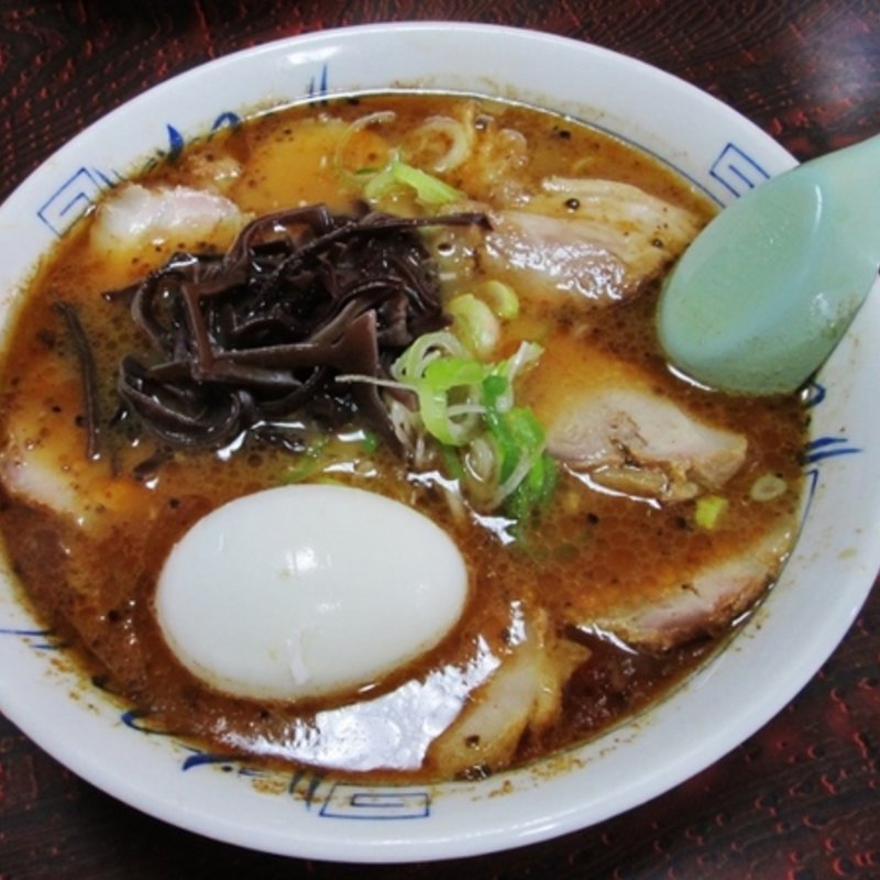 大盛りラーメン(おちかラーメン )