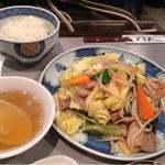 肉野菜炒め定食