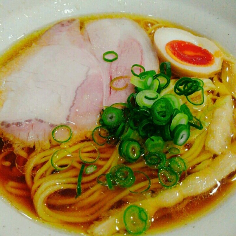 名古屋コーチン丸鶏100％中華そば　大盛り(中華そば 無限 )