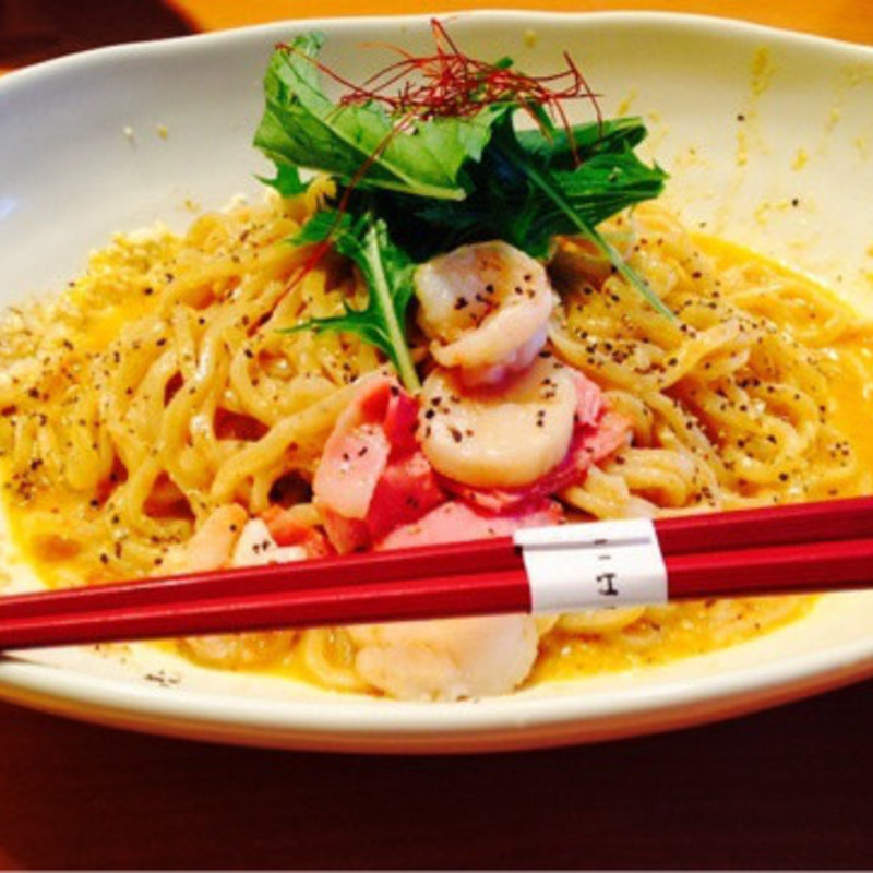 カルボナーラ風和え麺(オムヒコ （OMUHICO）)