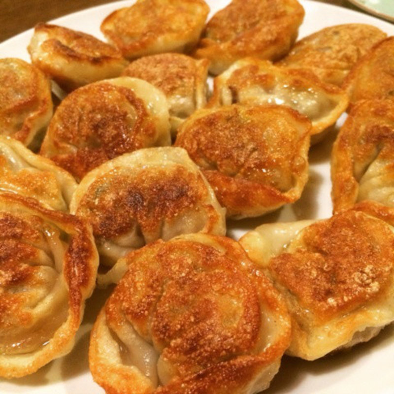 餃子(韓国家庭料理 オモニ)