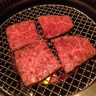 ハラミ(代官山炭火焼肉 猿楽)