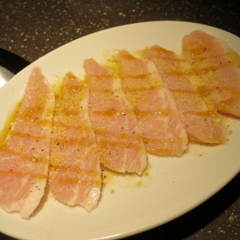 トントロ(おやじの焼肉 相棒)