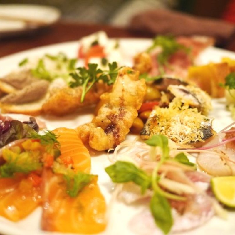 本日のアンティパスト色々盛り合わせ(オラ アチャホ （ＨＯＬＡ！ＡＣＨＡＨＯ）)