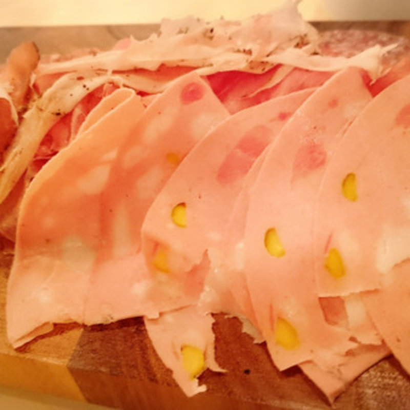 ハムの盛り合わせ(オリーブオイルキッチン 富山駅前店 )