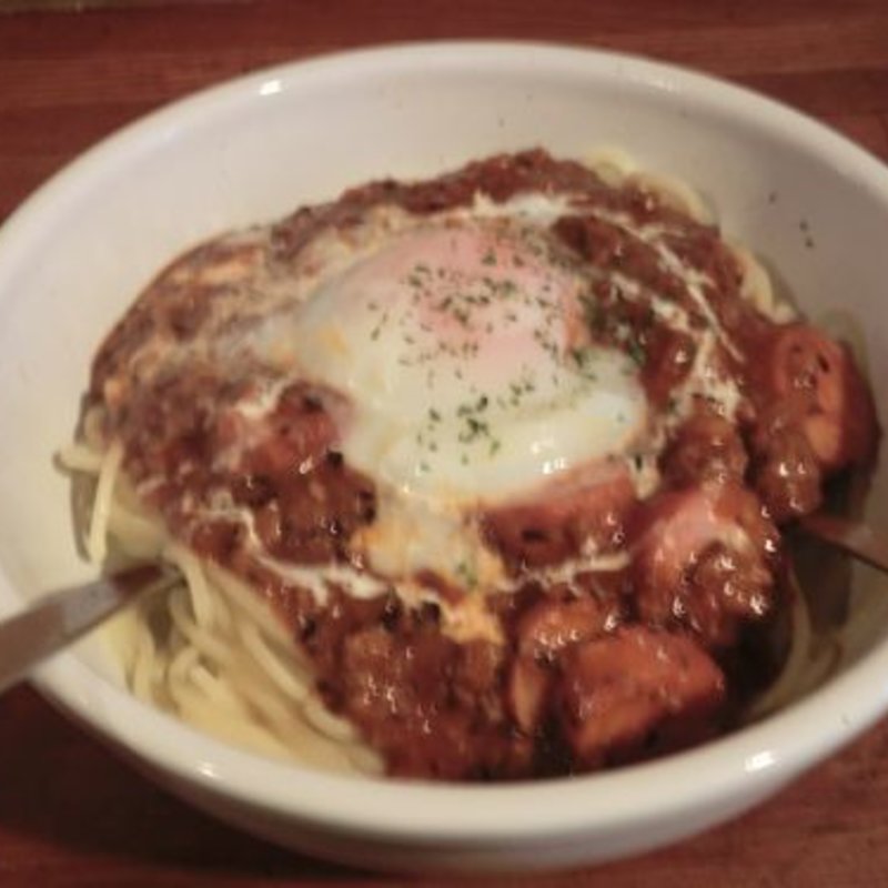 ミートソースフランク半熟卵(オリエントスパゲティ)