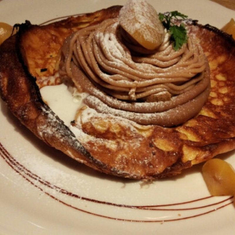 秋限定のﾓﾝﾌﾞﾗﾝﾀﾞｯﾁﾍﾞｲﾋﾞｰ(オリジナルパンケーキハウス 原宿店 )