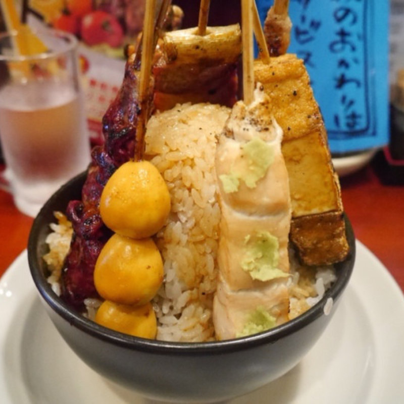 メガ盛り(おんどり家)