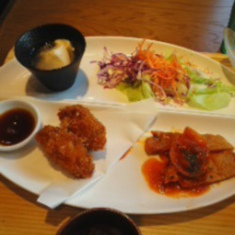 ふらりのたべくらべ定食<名物シリーズ2>(お台所ふらり )