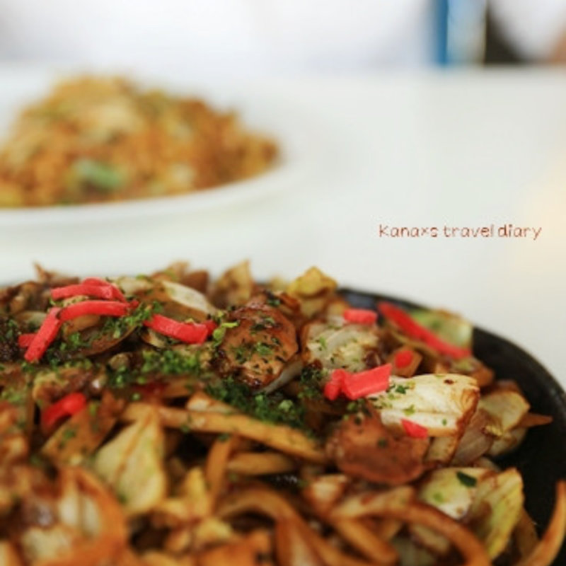 ホルモンうどん（味噌だれ）(お好み焼き　メイト )