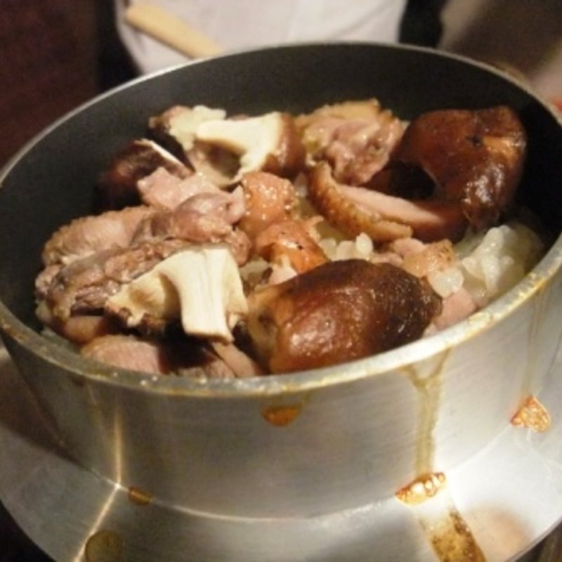 鶏釜飯(お寿司と焼鳥きっちん 祐星 小阪店 )