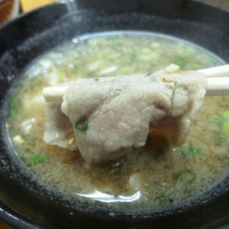 豚汁(お食事処　まるよし)