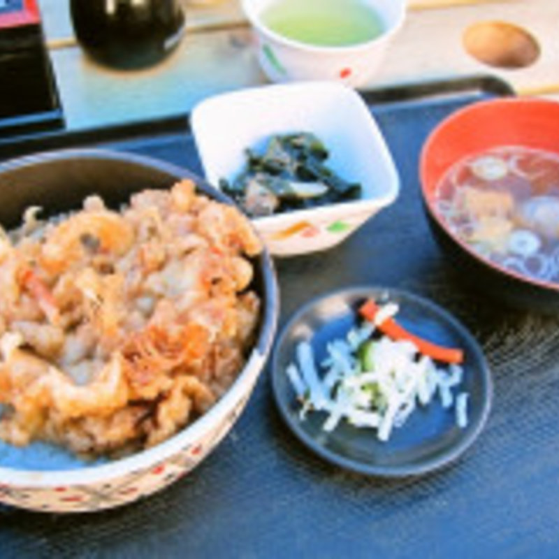 かあちゃん定食(大洗町漁協　かあちゃんの店 )