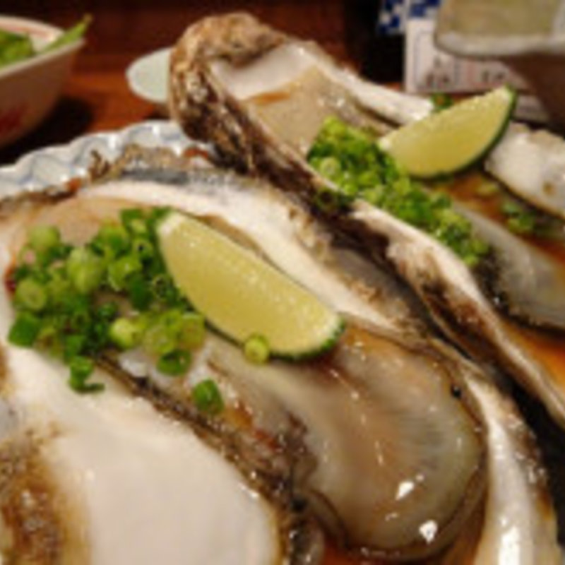 生牡蠣(かい眞 （かいしん）)