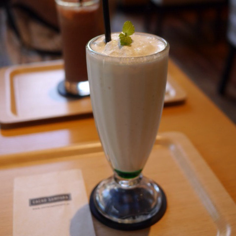 ホワイトチョコレートミントシェイク(カカオサンパカ カフェ 南青山店)