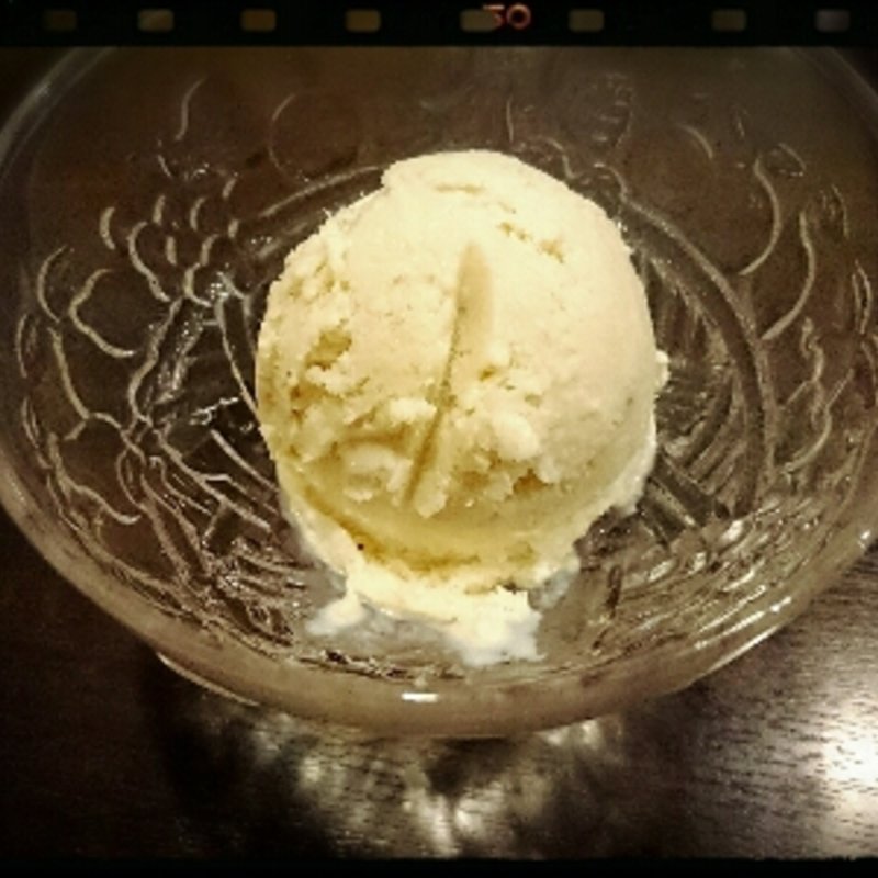 フローズンヨーグルト(バナナ)(かかし )