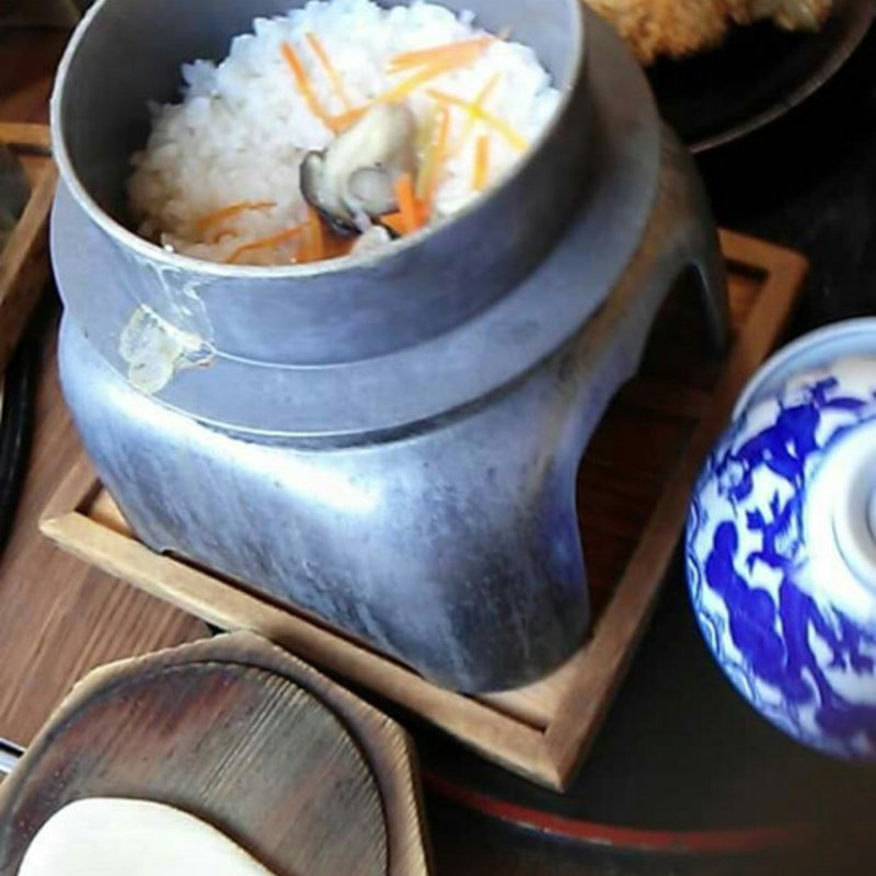 牡蠣釜めし(かき庄)