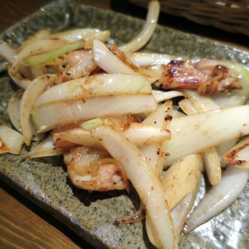 鶏の塩ハラミ炒め（宮崎産）(かくうち )