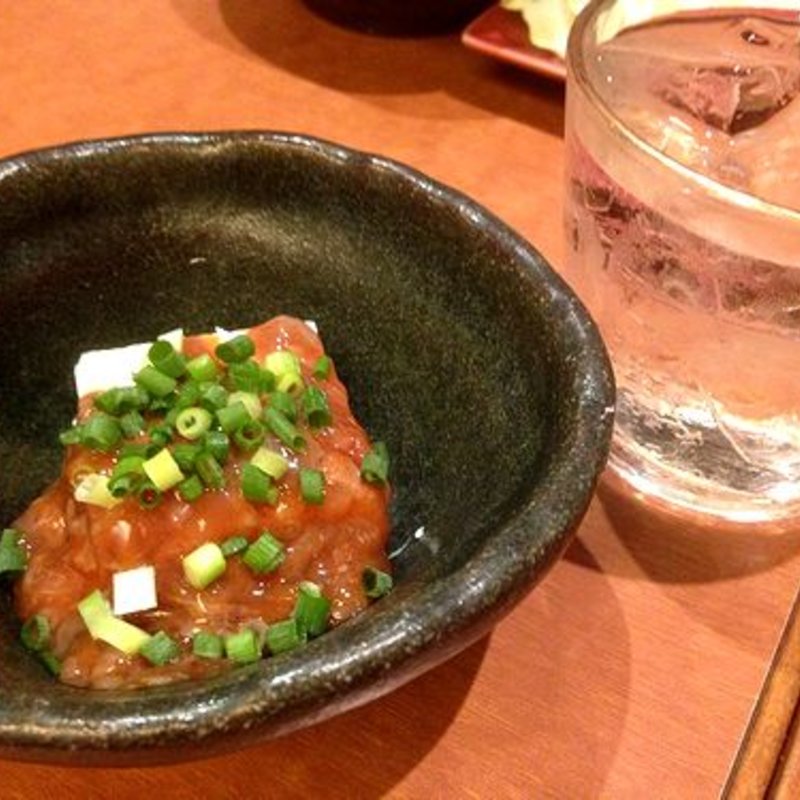 レアチーズの酒盗あえ(かごんま博多駅東本店)