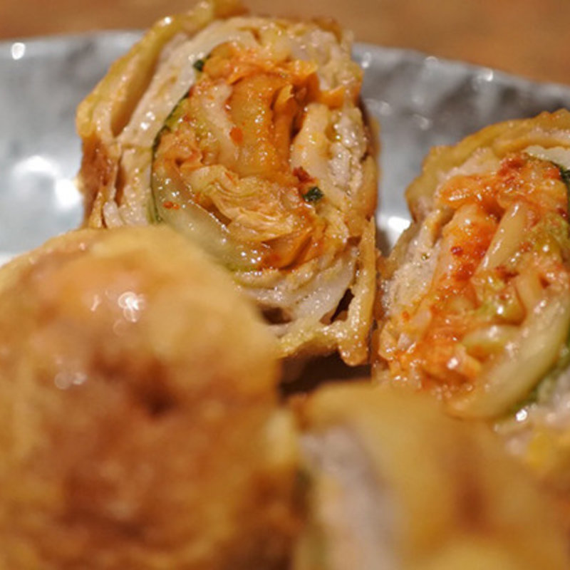 豚とキムチの天ぷら(カジュアルダイニング ちゃあむ)